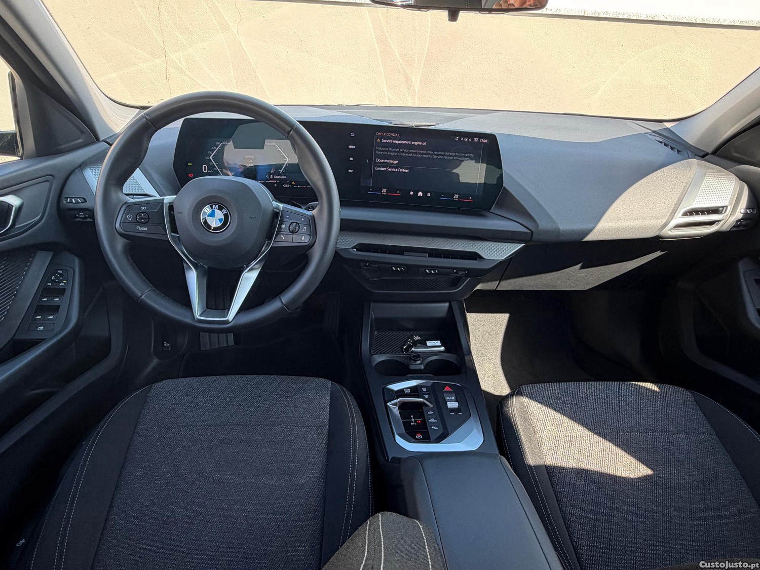 BMW 116 Standard Aut — fotografia 4