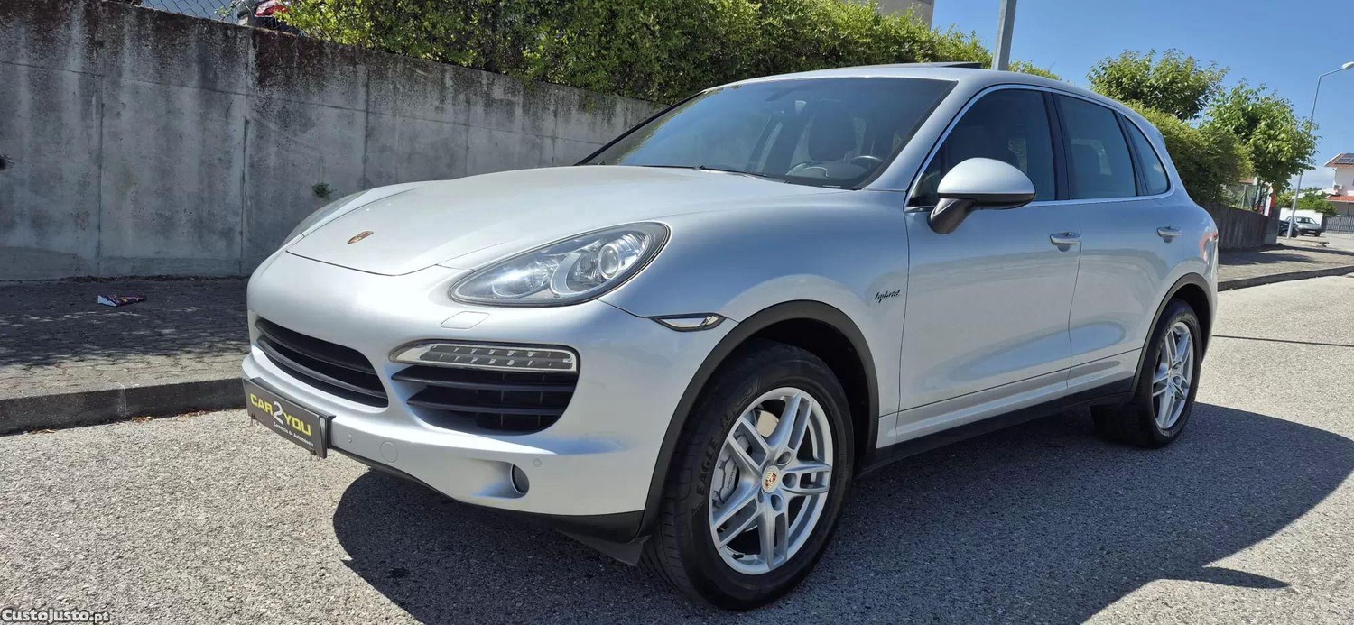 Porsche Cayenne S — fotografia 17