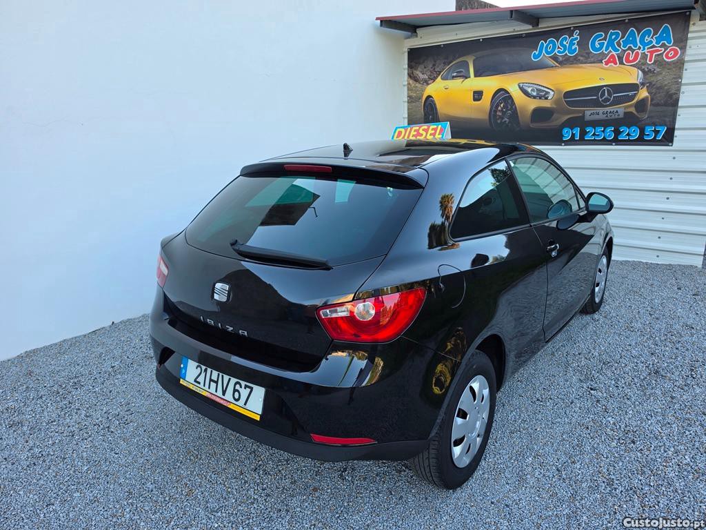 Seat Ibiza Sport 1.4Tdi 80cv 06/2009 — photo 3