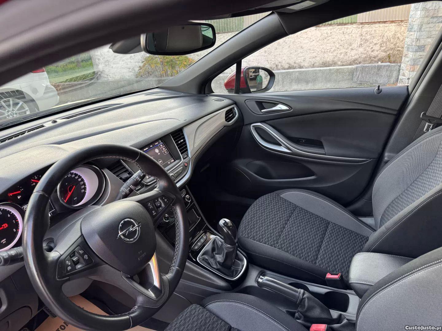 Opel Astra 1.2 t gs line — fotografia 22