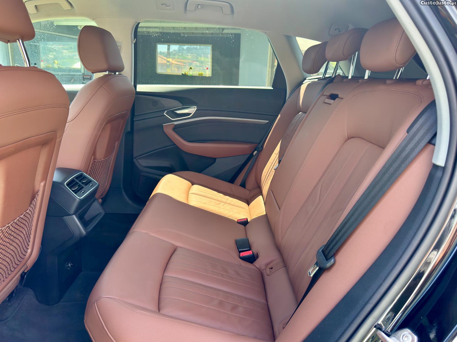 Audi e-tron 55 Advanced — fotografia 5