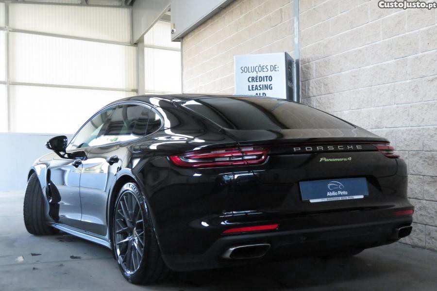 Porsche Panamera 4 E-Hybrid  - 18 — photo 3