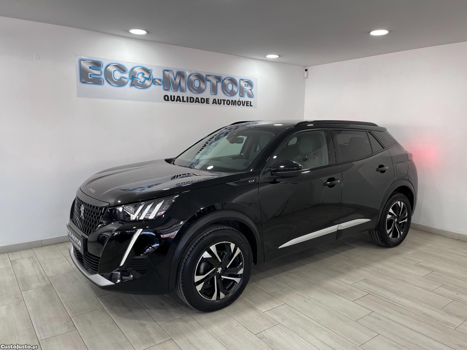 Peugeot 2008 1.2 Pure Tech GT — fotografia 11