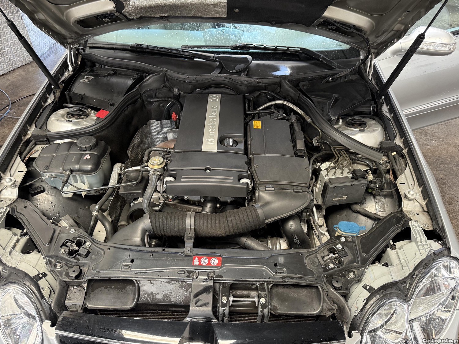 Mercedes-Benz Classe CLK Avangarde — fotografia 3