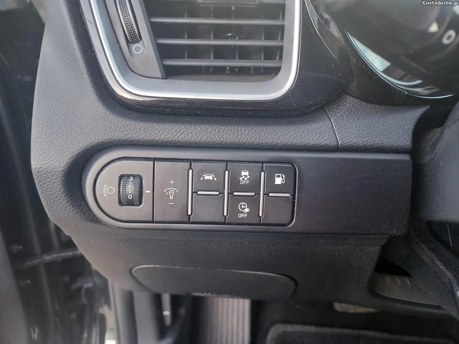 Kia XCeed 1.6 GDi PHEV Drive — fotografia 10