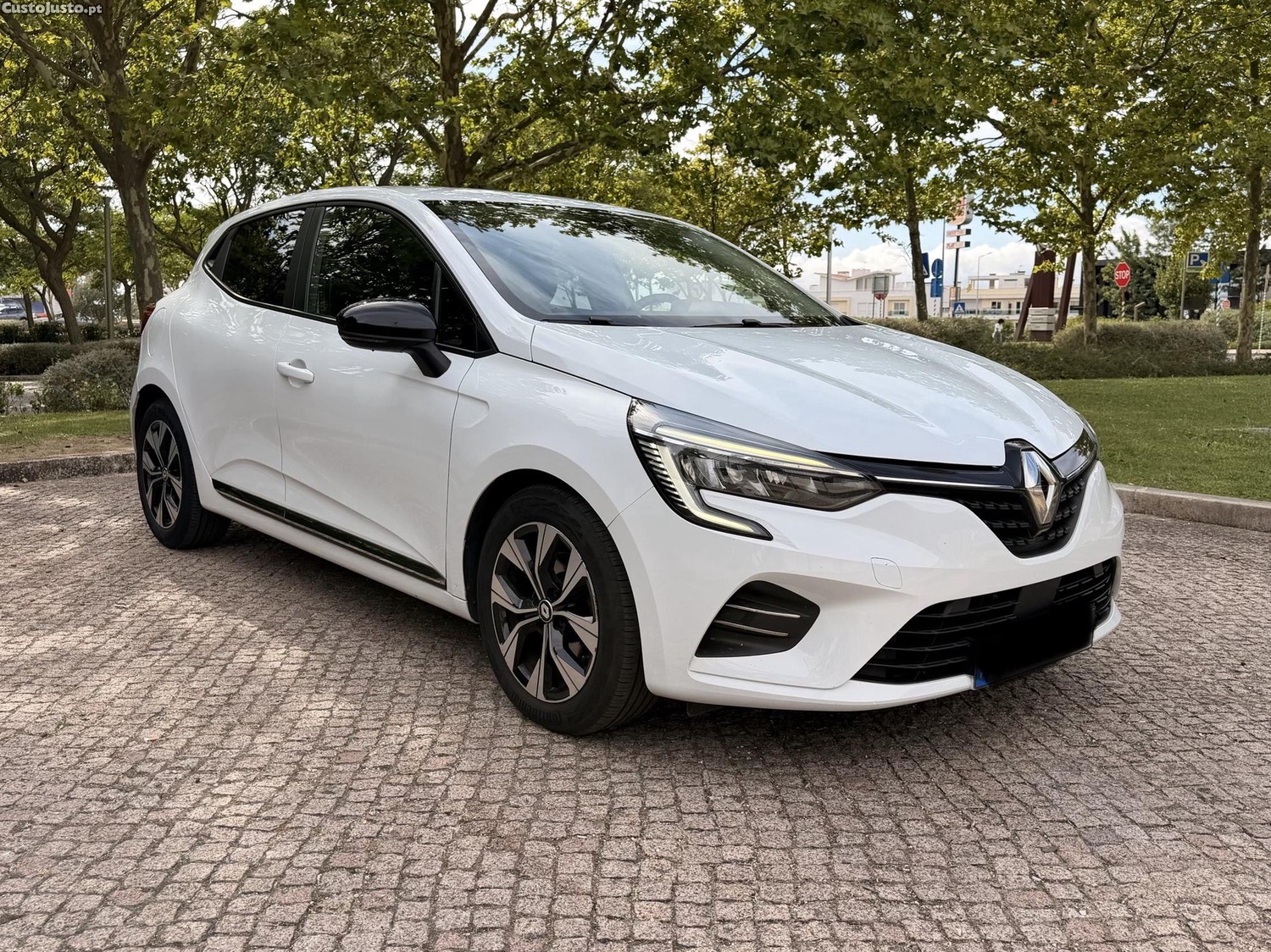 Renault Clio 1.5 Blue dci Techno — fotografia 7
