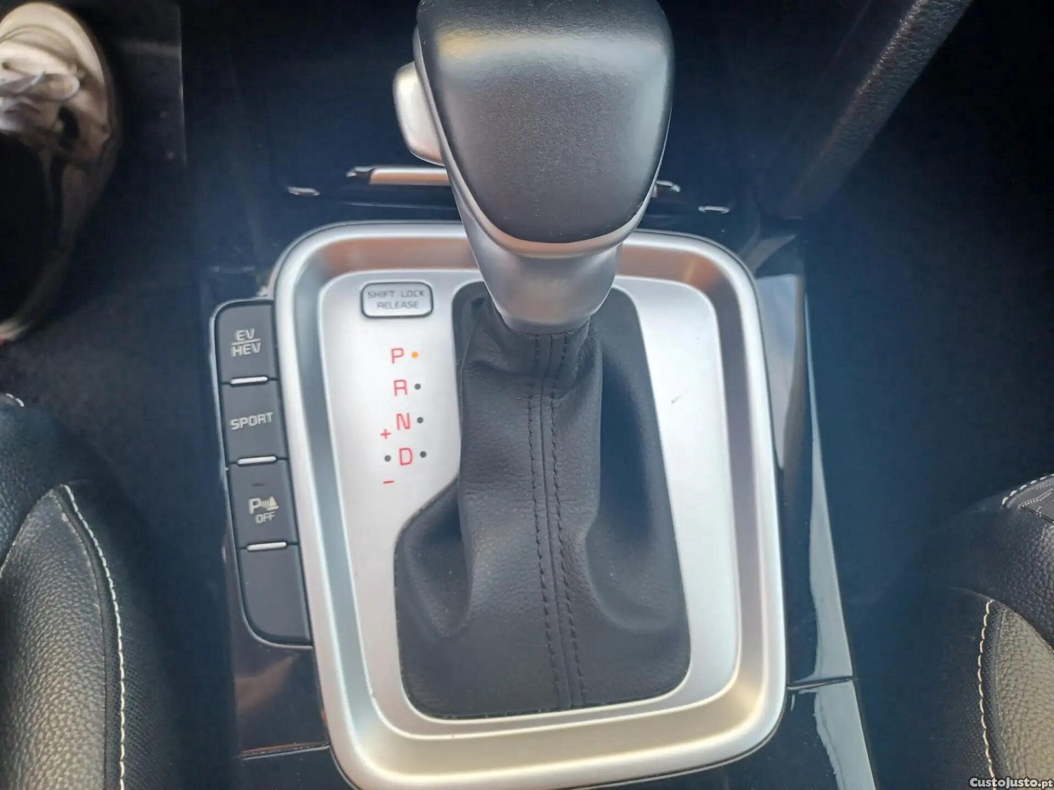 Kia XCeed 1.6 GDi PHEV Drive — fotografia 2