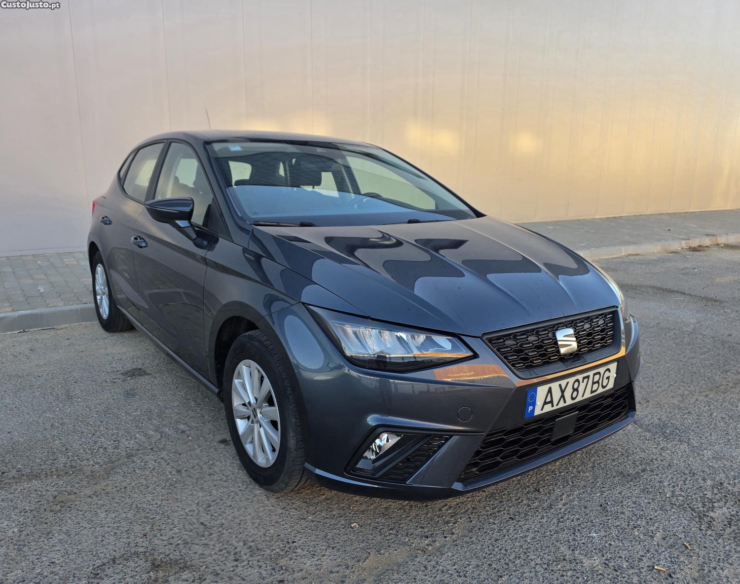 SEAT Ibiza 23 — fotografia 8