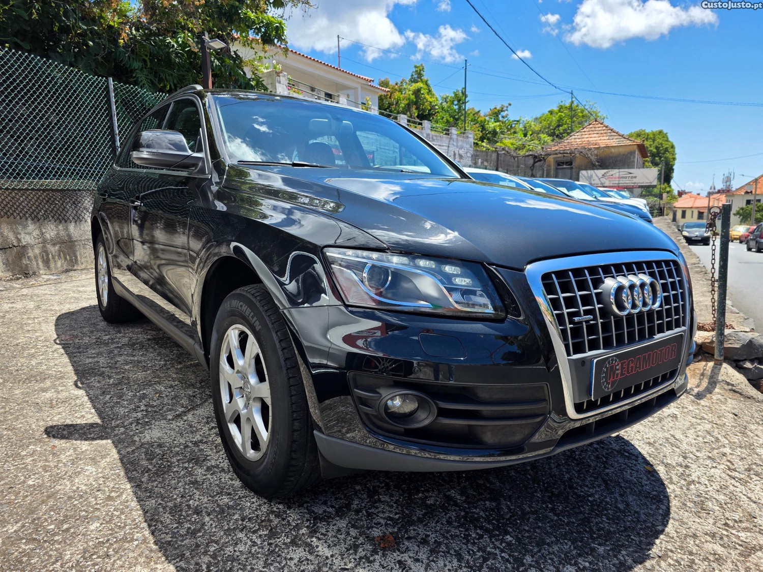 Audi Q5 2.0 TDI QUATTRO ULTRA 170CV — fotografia 32
