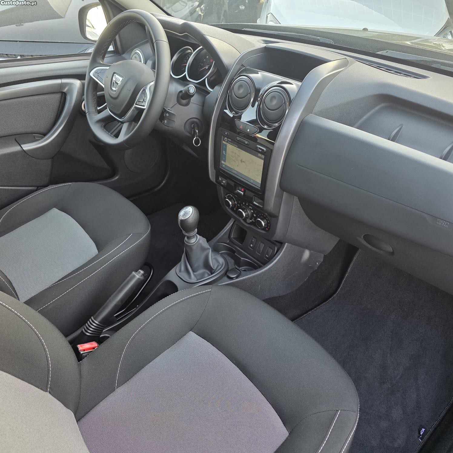 Dacia Duster 1.2 TCe SL Black Shadow — fotografia 3