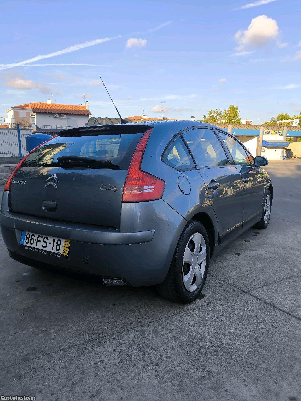 Citroën C4 HDI 1.6 110cv — fotografia 6