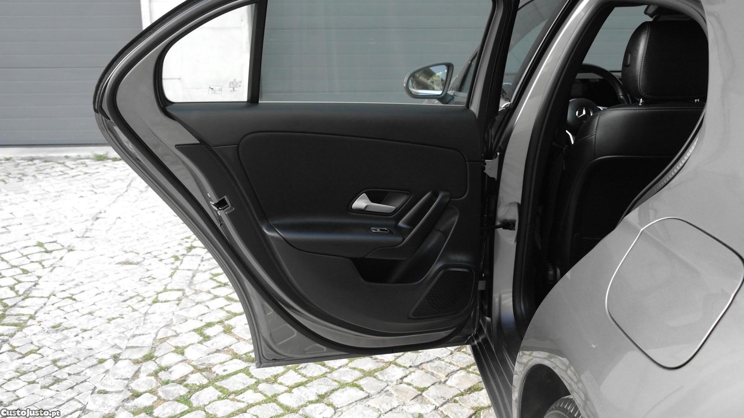 Mercedes-Benz A 180 d Progressive — fotografia 5