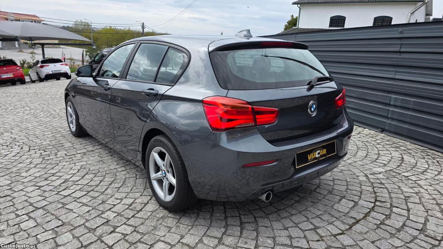 BMW 116 D advantage — fotografia 18