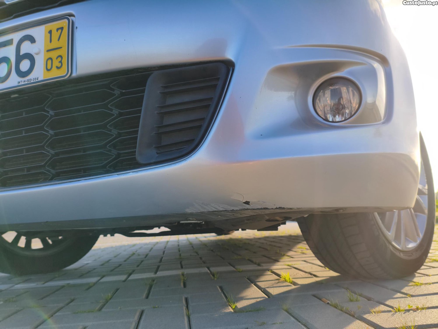Citroën C-Elysée Exclusive — fotografia 4
