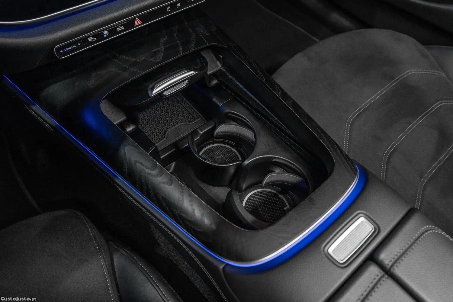 Mercedes-Benz E 300 e Station — fotografia 11