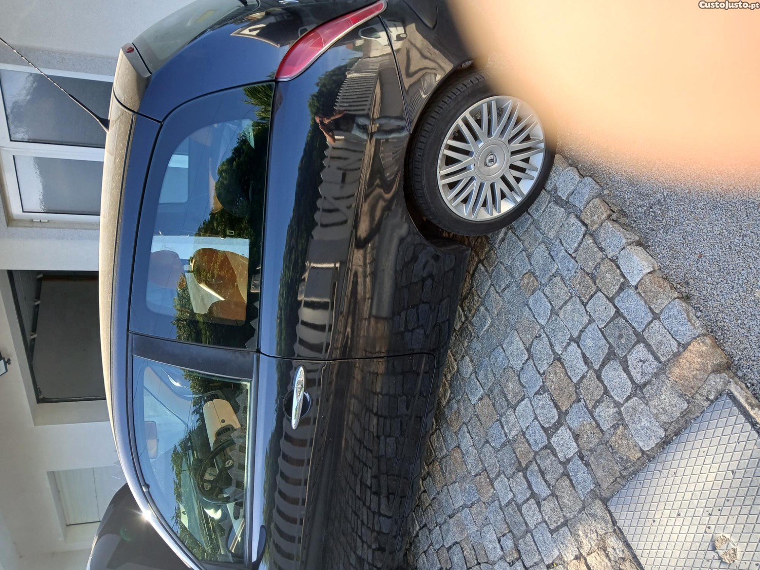 Lancia Ypsilon Platinium — fotografia 4
