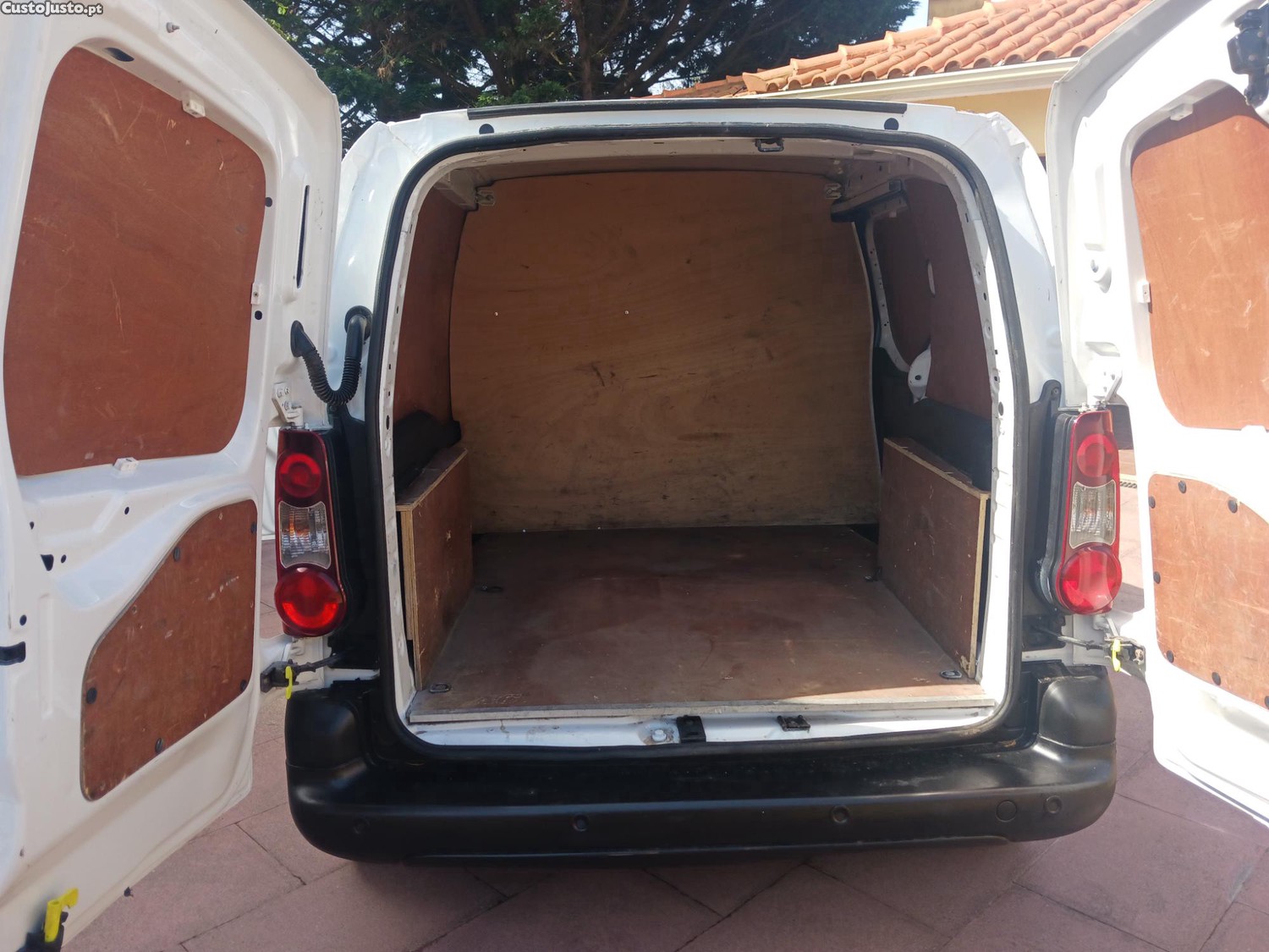 Peugeot Partner 1.6 hdi — fotografia 2
