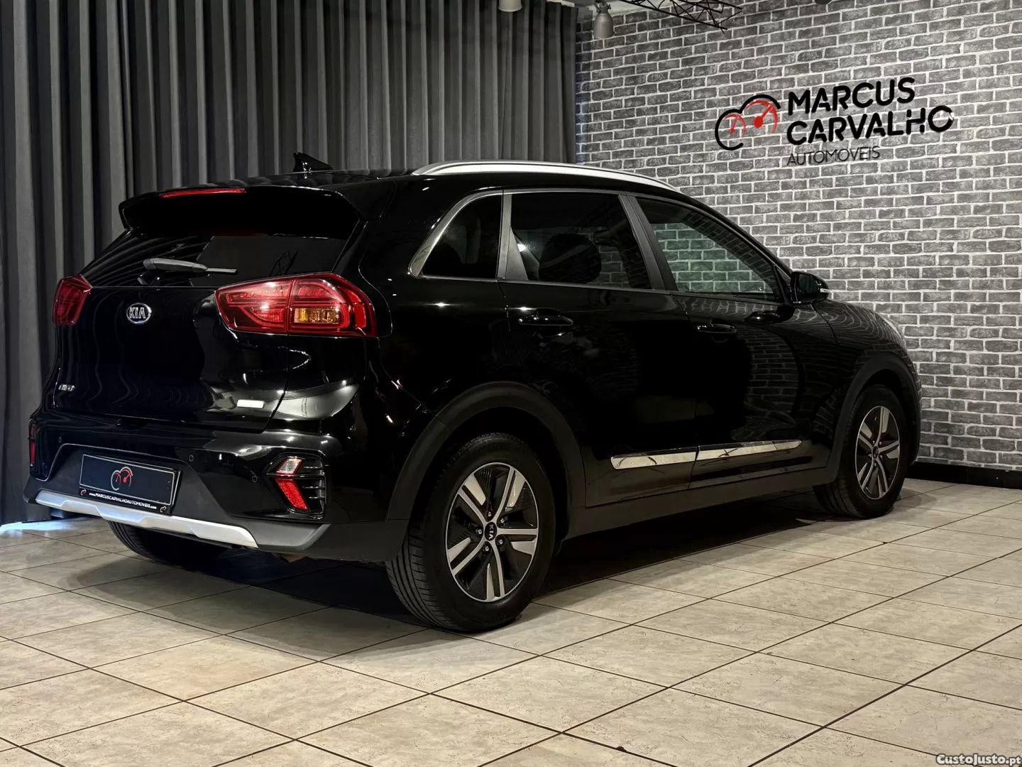 Kia Niro 1.6 gdi phev urban — fotografia 16