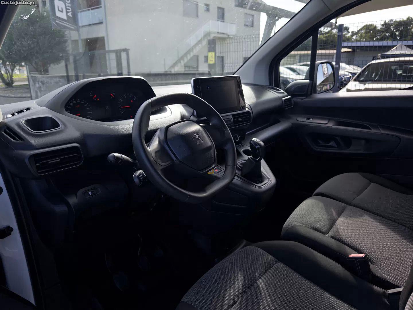 Peugeot Partner Premium l1 — fotografia 10
