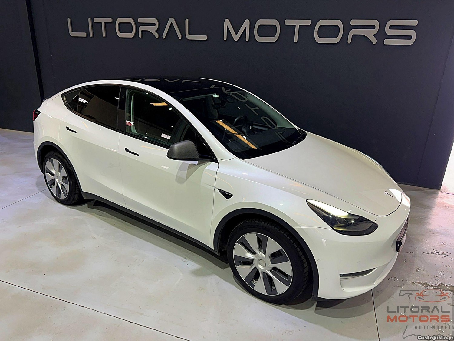 Tesla Model Y Long Range Dual Motor AWD - 22 — photo 2