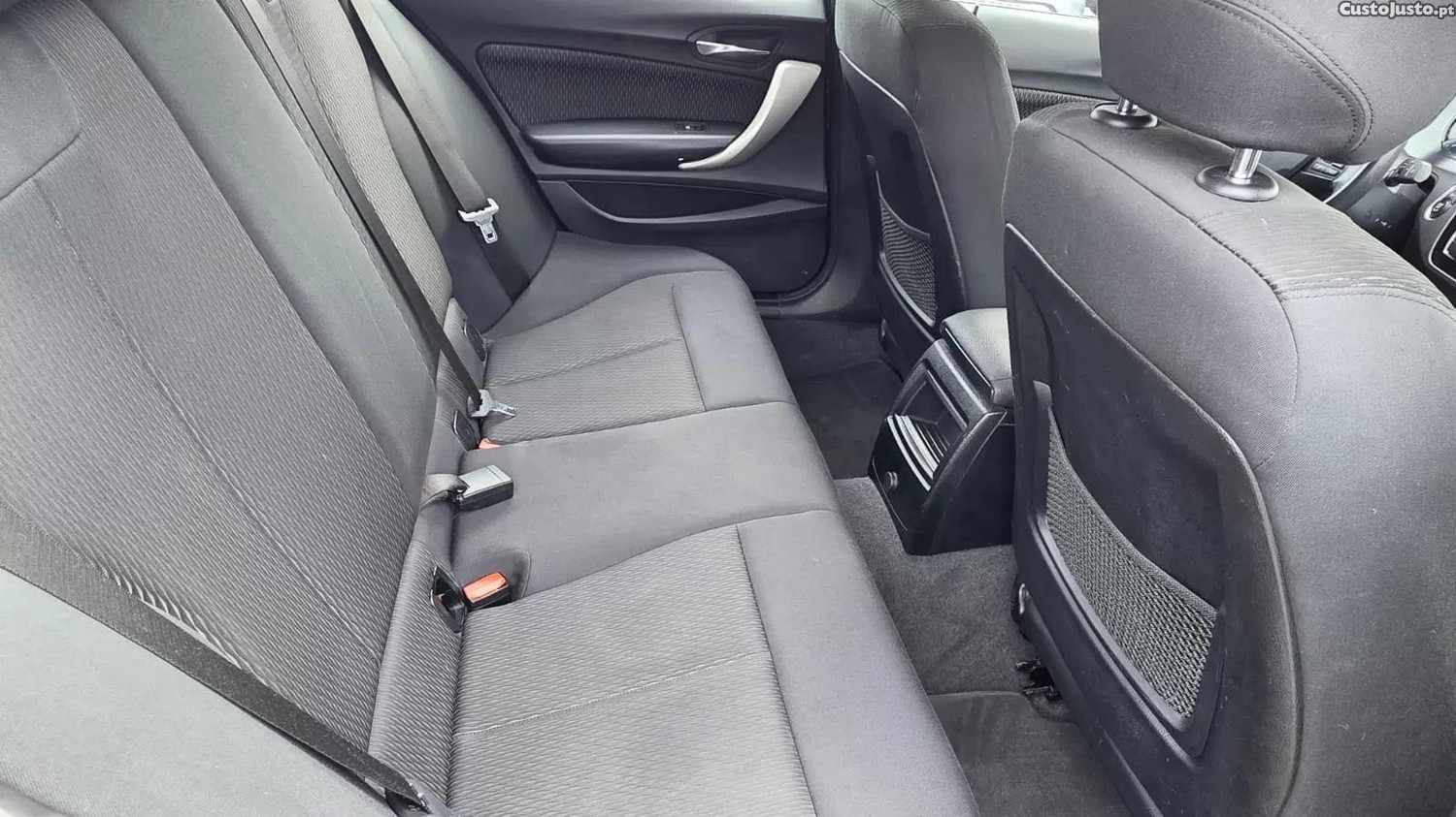 BMW 116 D advantage — fotografia 3