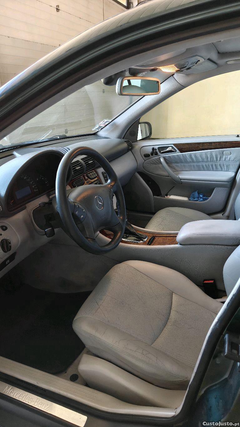 Mercedes-Benz C 220 CDI — fotografia 6