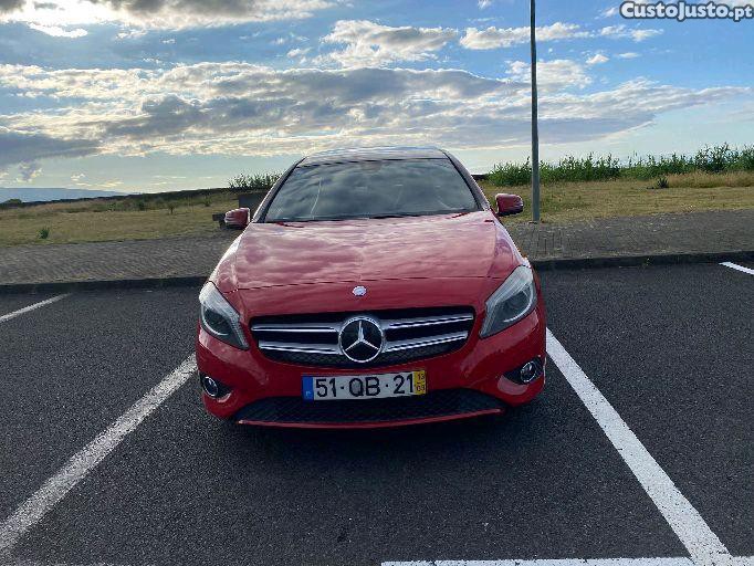 Mercedes-Benz A 180 CDI — fotografia 4