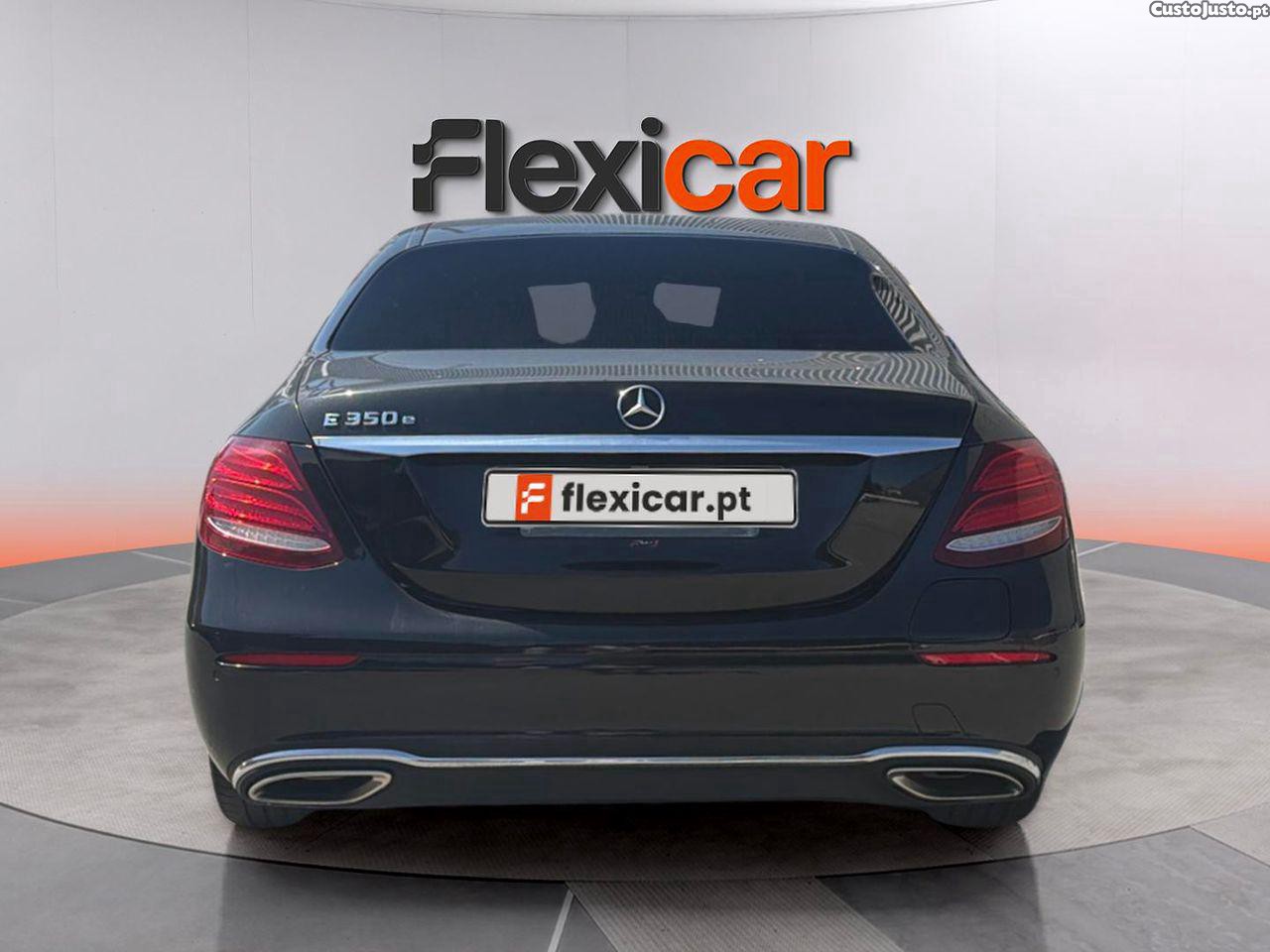 Mercedes-Benz E 350 e — fotografia 11