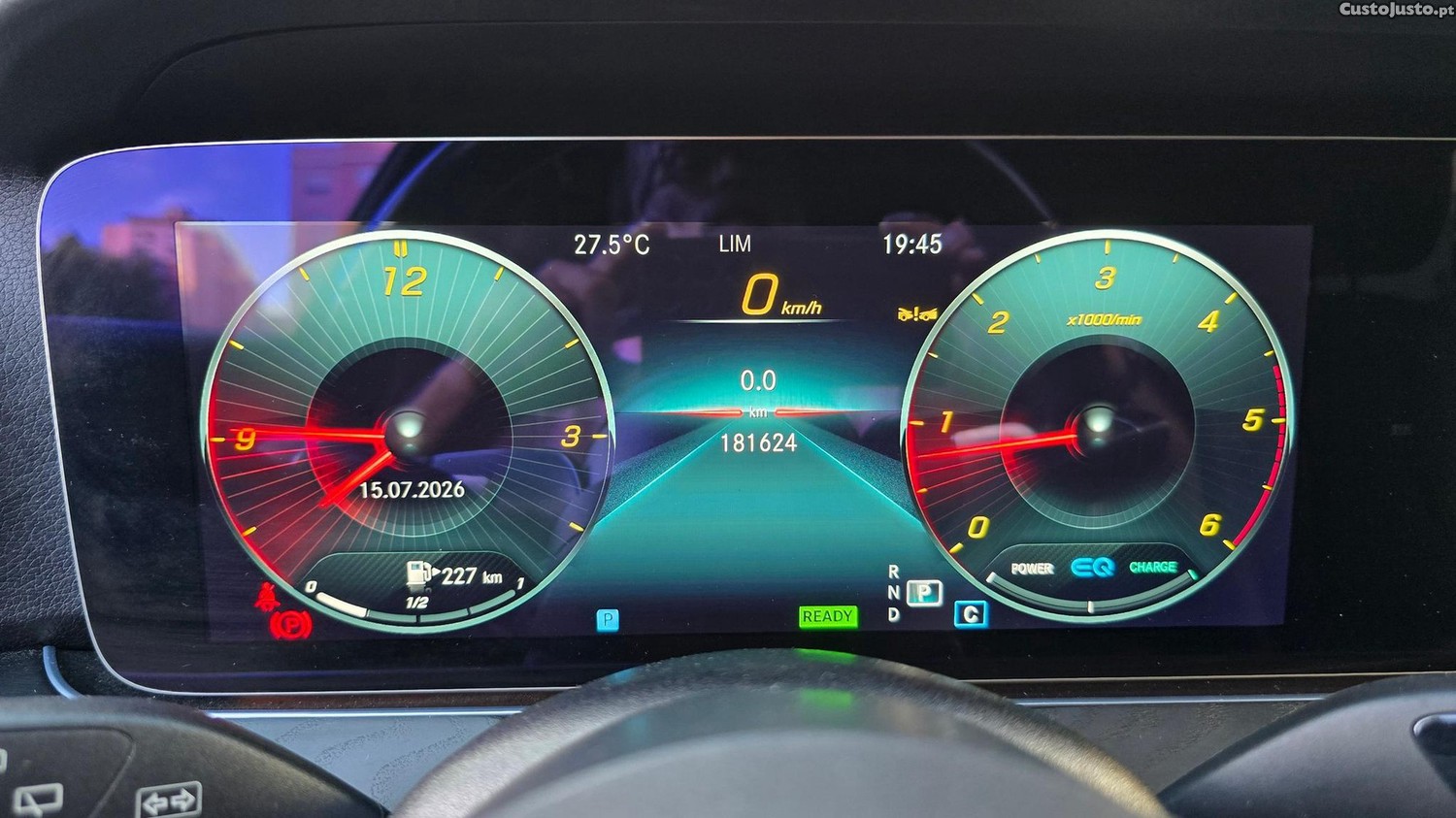 Mercedes-Benz E 220 d Avantgarde — fotografia 10