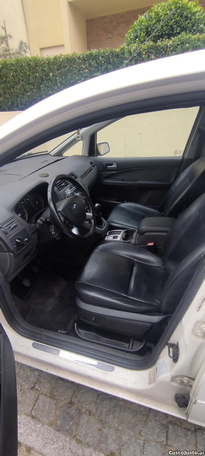 Ford Focus C Max Ghia — fotografia 2