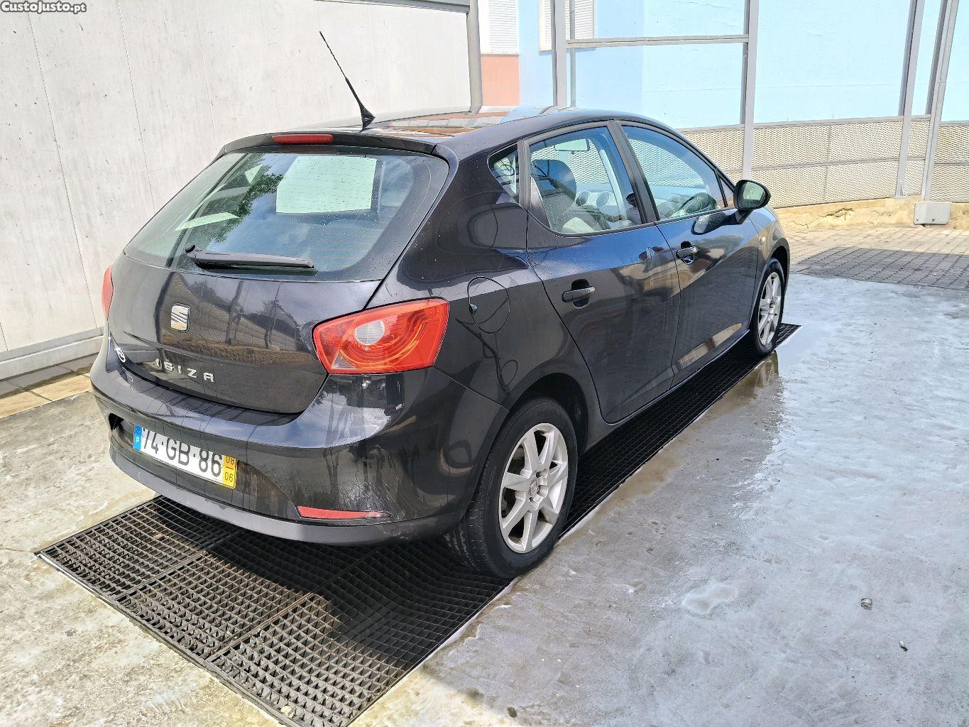 SEAT Ibiza — fotografia 6