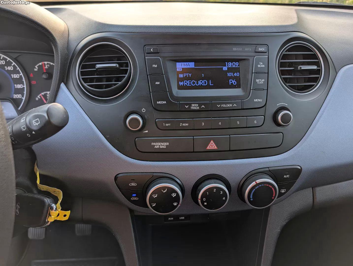 Hyundai i10 1.0 access — fotografia 5