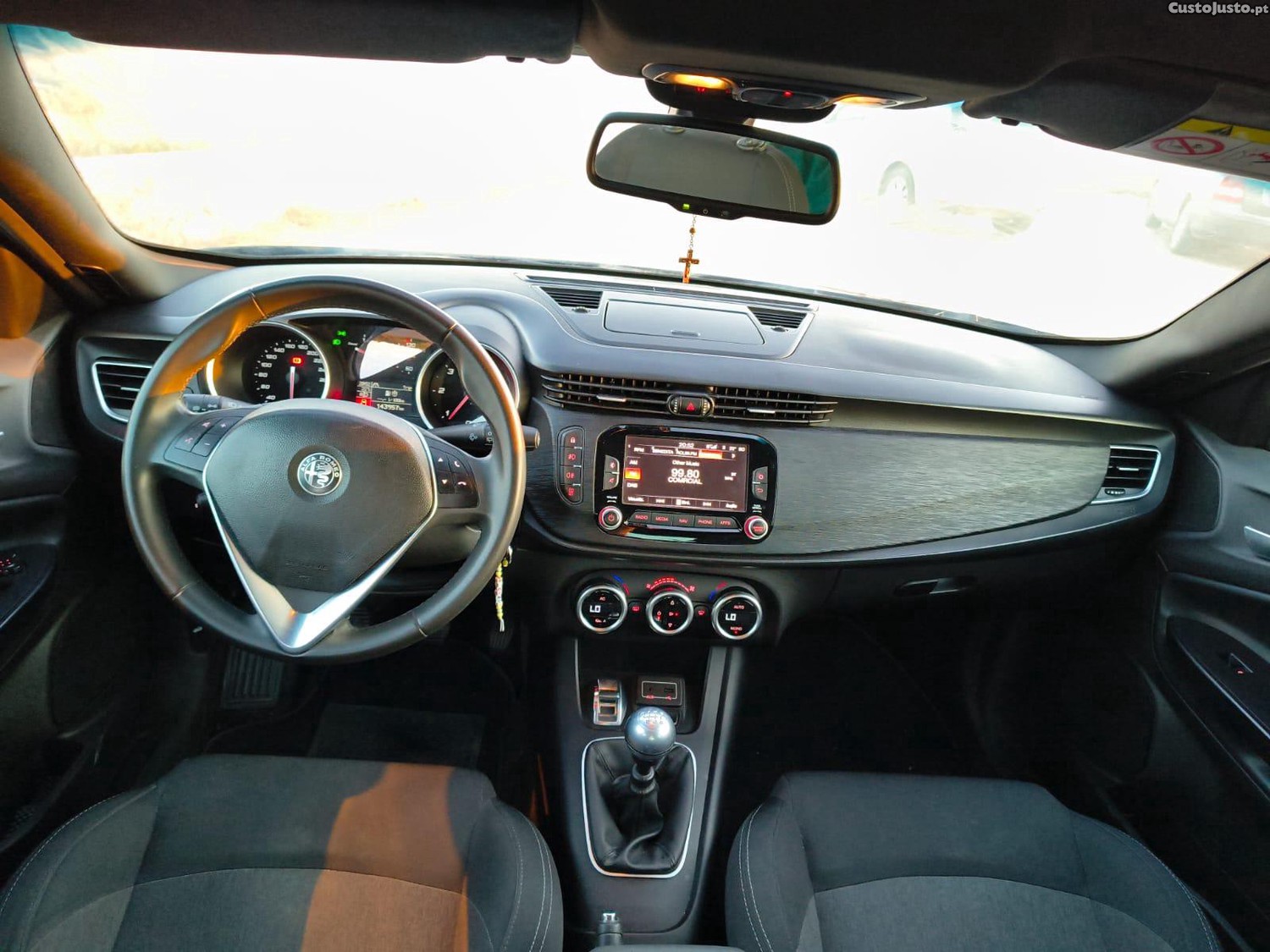 Alfa Romeo Alfa 6 Giulietta — fotografia 6