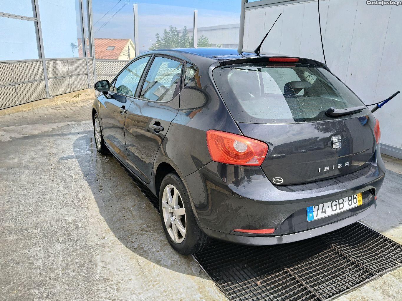 SEAT Ibiza — fotografia 5