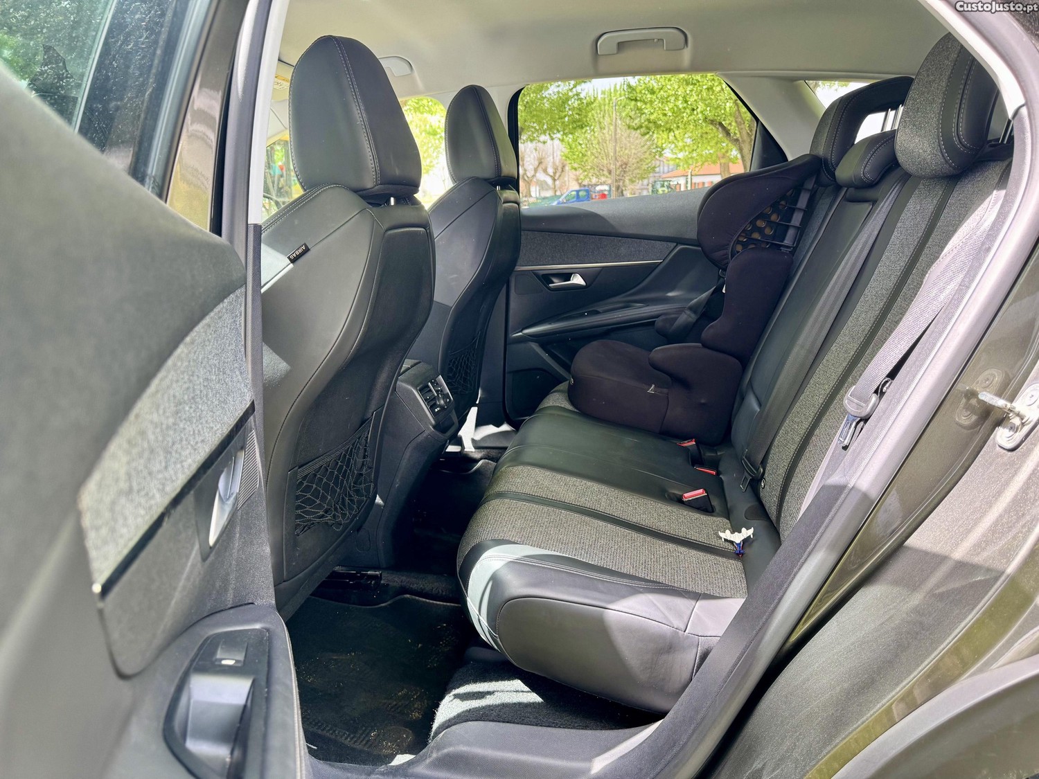 Peugeot 3008 1.5BlueHDi (130CV) — fotografia 4