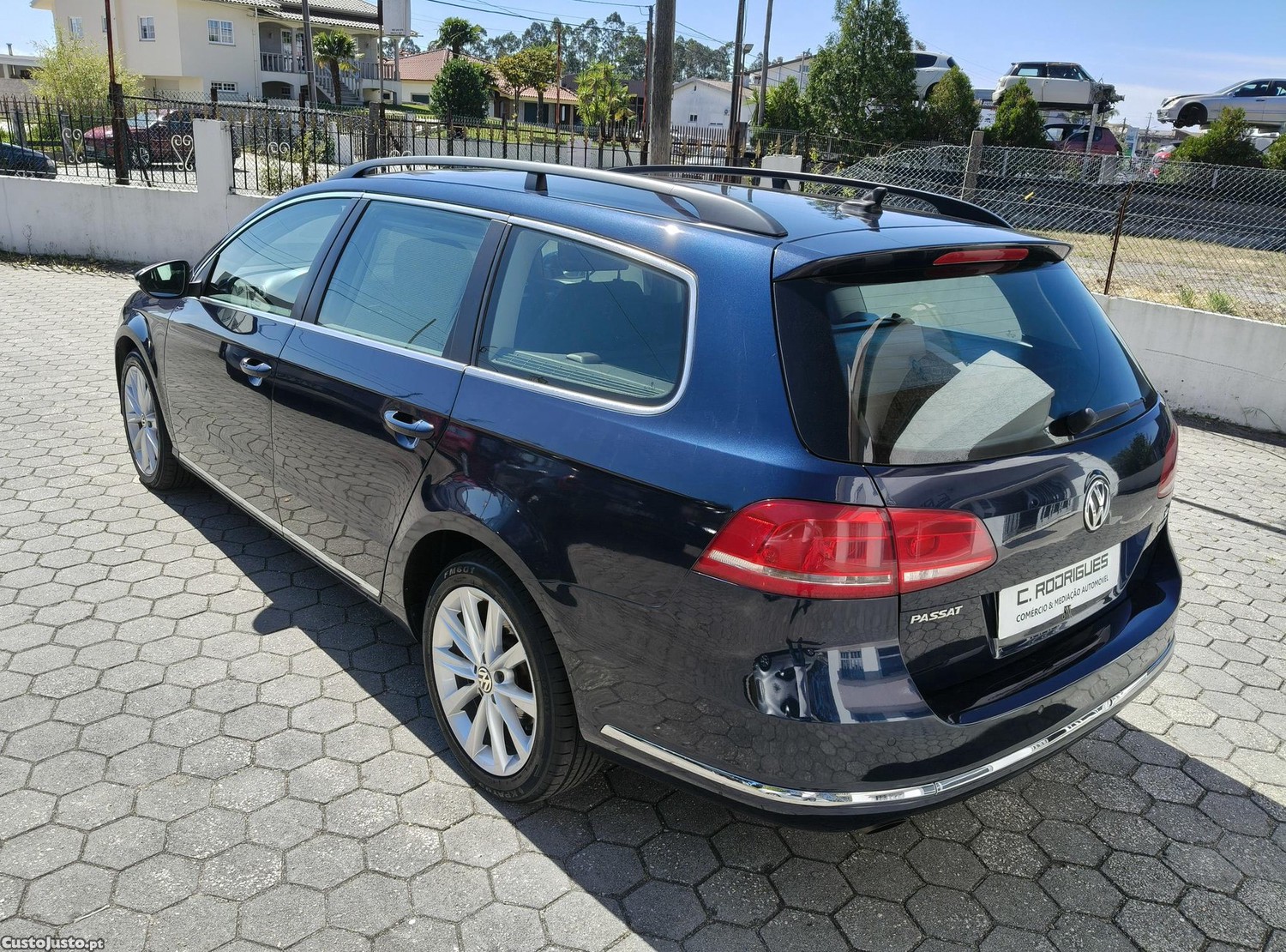 VW Passat Variant 1.6 TDi Bluemotion — photo 3