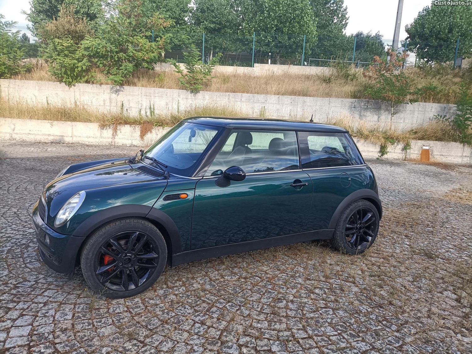 MINI One Coupé — fotografia 2