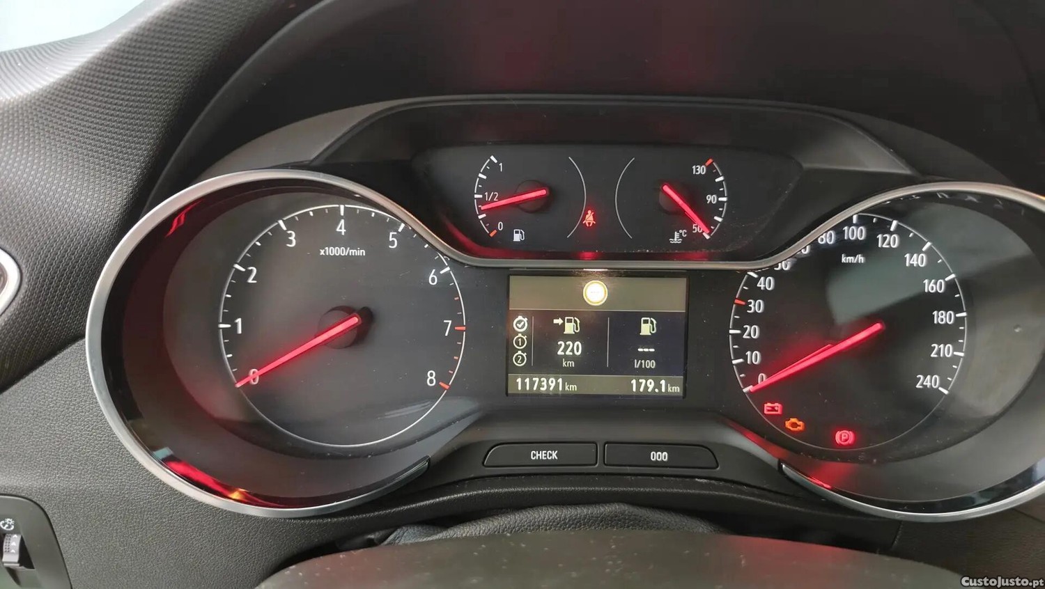Opel Crossland X 1.2 Innovation FlexFuel — fotografia 4
