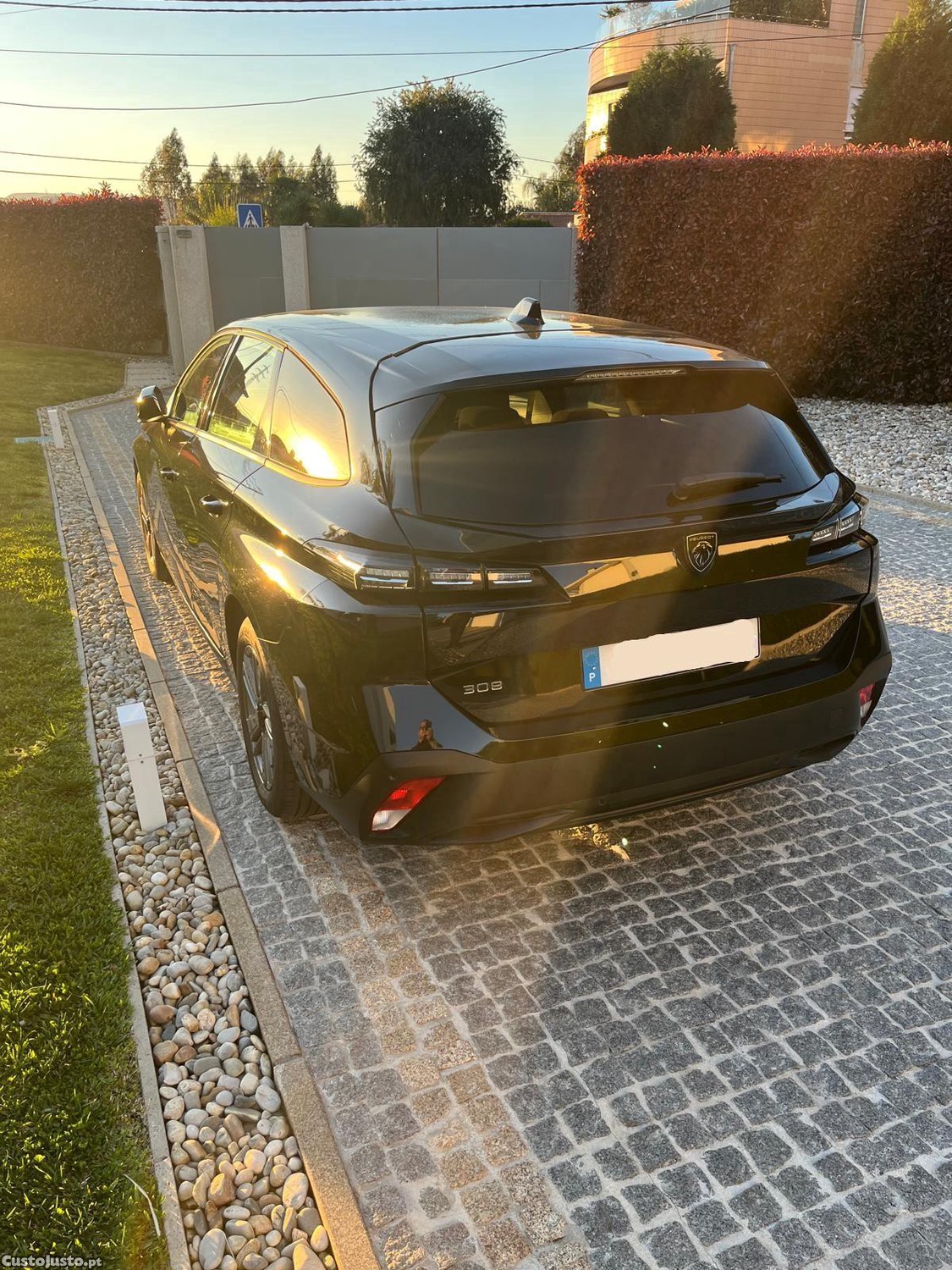 Peugeot 308 HNSL-B11E00 — fotografia 2