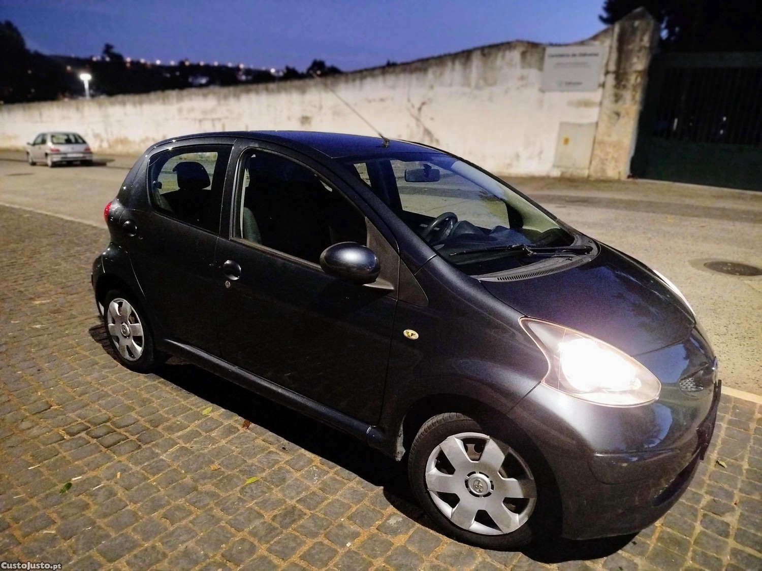 Toyota Aygo 1.0 PLUS AC - 07