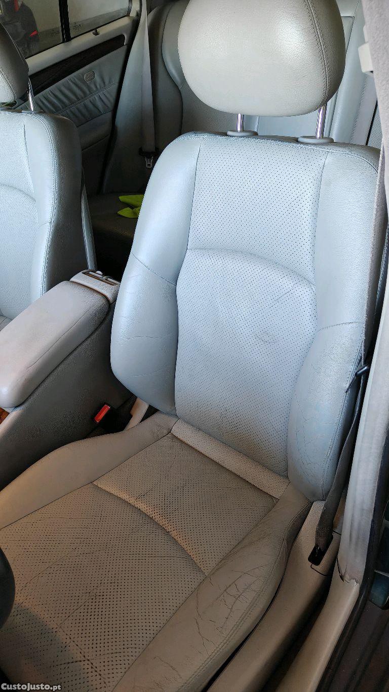 Mercedes-Benz C 220 CDI — fotografia 4