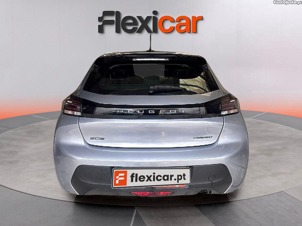 Peugeot 208 1.2 Hybrid Style e-DCS6 — fotografia 12