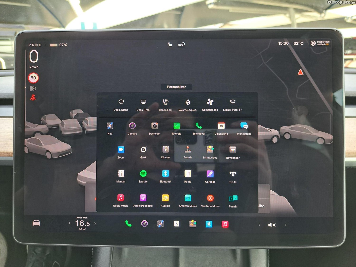 Tesla Model 3 Standard RWD Plus — fotografia 11