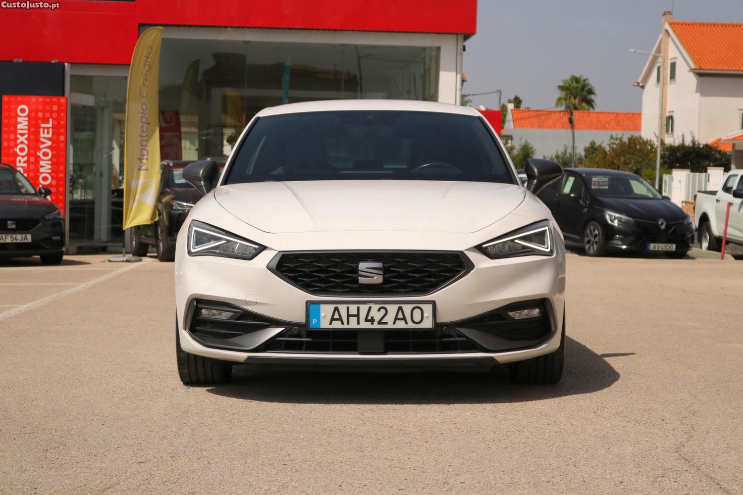 Seat Leon 1.0 TSI FR 110cv - 21 foto 4