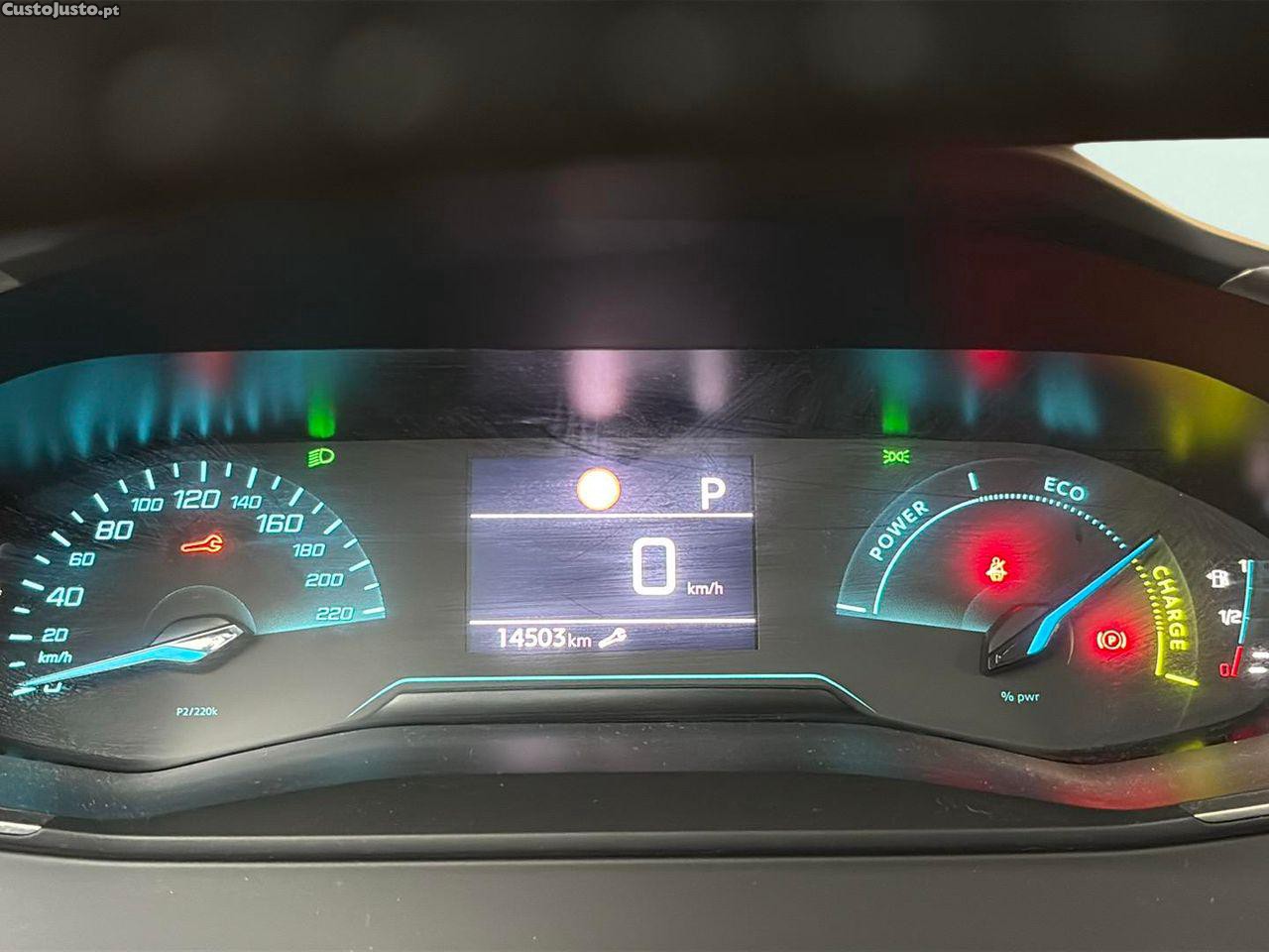 Peugeot 208 1.2 Hybrid Style e-DCS6 — fotografia 7