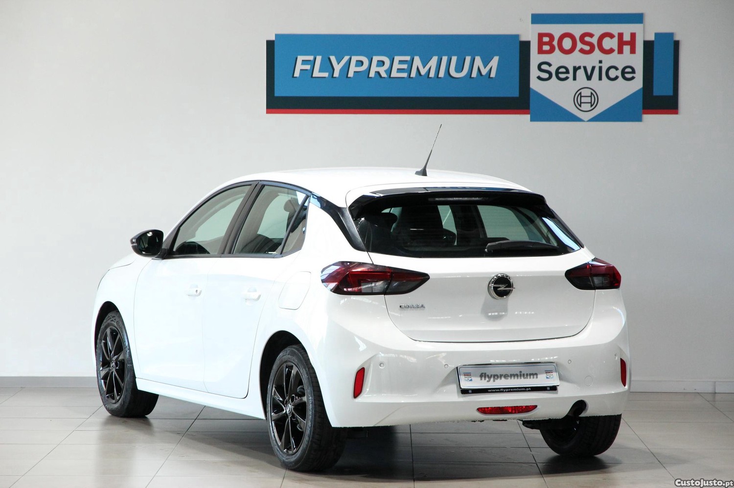 Opel Corsa 1.2 Business — fotografia 19