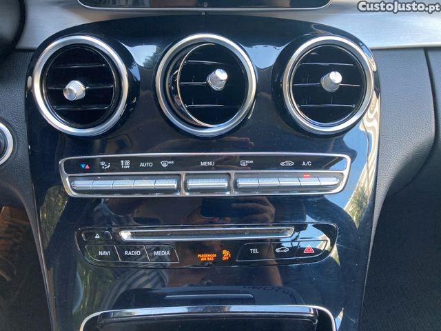 Mercedes-Benz C 180 d Avantgarde Aut. — fotografia 6