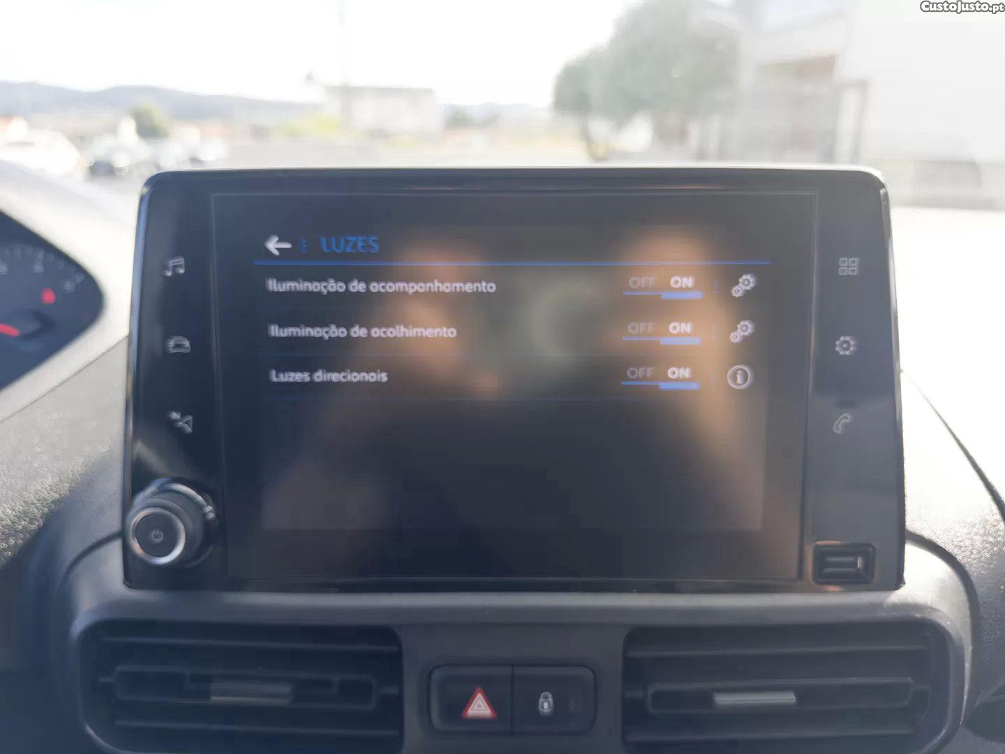 Peugeot Partner Premium l1 — fotografia 4
