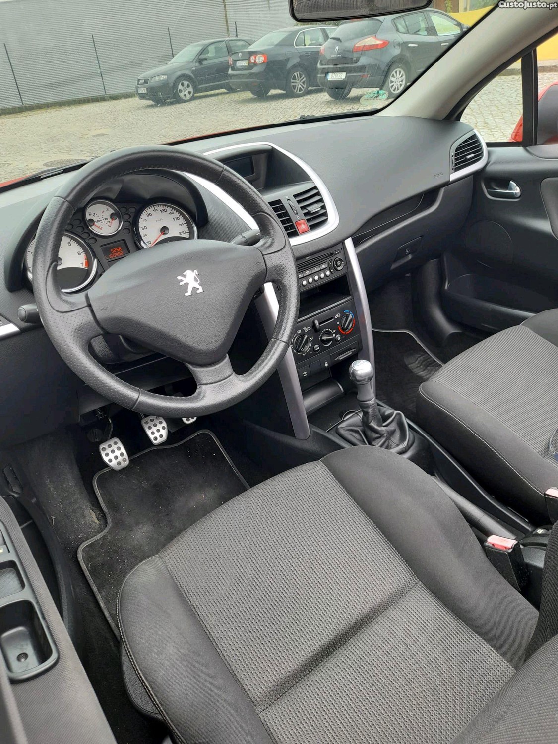 Peugeot 207 VTI — fotografia 5