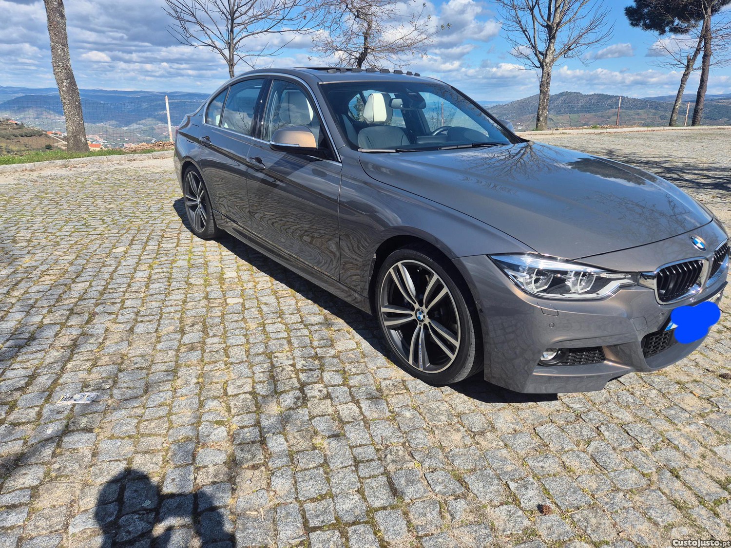 BMW 330 e hibrido plug-in — fotografia 6